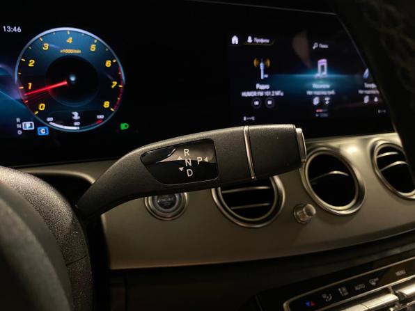 Mercedes-Benz E-Класс V (W213 S213 C238) Рестайлинг с пробегом 2021 года, цена 2 785 000 рублей, 234707 км, седан, Автокод Объявления