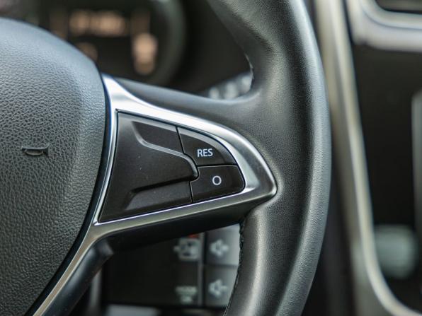 Renault Sandero II Рестайлинг с пробегом 2020 года, цена 1 428 000 рублей, 37106 км, хэтчбек, Автокод Объявления