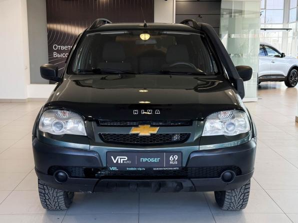 Chevrolet Niva I Рестайлинг с пробегом 2015 года, цена 645 000 рублей, 137623 км, внедорожник, Автокод Объявления