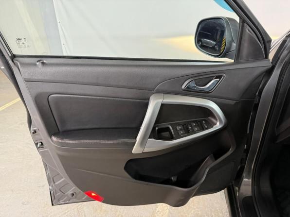 Chery Tiggo 5 I с пробегом 2015 года, цена 999 000 рублей, 110125 км, внедорожник, Автокод Объявления