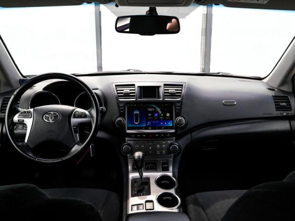 Toyota Highlander II (XU40) Рестайлинг с пробегом 2012 года, цена 2 050 000 рублей, 239123 км, внедорожник, Автокод Объявления