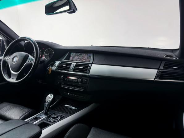 BMW X5 II (E70) Рестайлинг с пробегом 2011 года, цена 2 200 000 рублей, 234300 км, внедорожник, Автокод Объявления