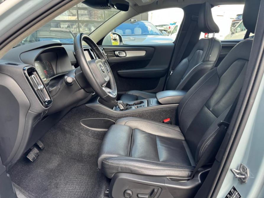 Volvo XC40 I Иркутск  - изображение 25