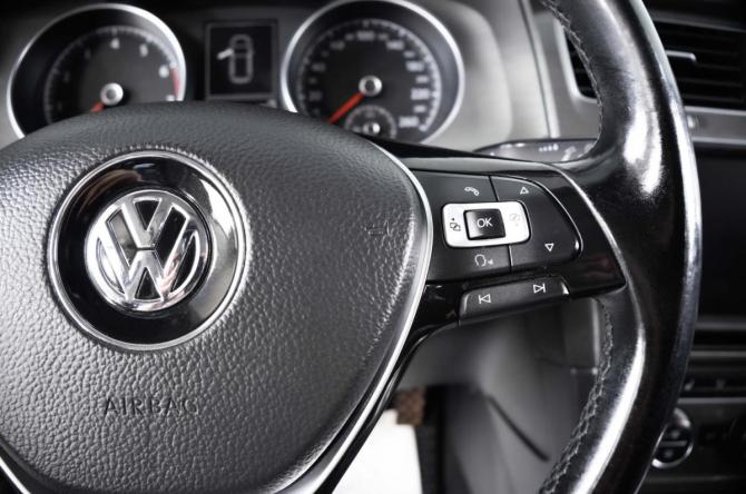 Volkswagen Golf VII с пробегом 2013 года, цена 1 449 000 рублей, 213265 км, хэтчбек, Автокод Объявления