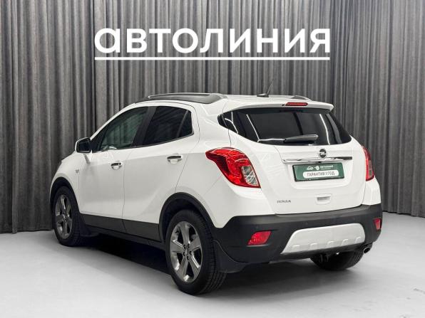 Opel Mokka I с пробегом 2014 года, цена 1 050 000 рублей, 130000 км, внедорожник, Автокод Объявления