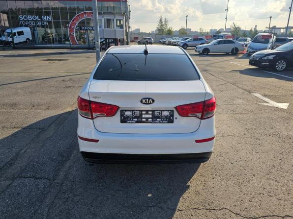 Kia Rio III Рестайлинг с пробегом 2016 года, цена 1 049 995 рублей, 165560 км, седан, Автокод Объявления