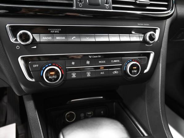 Kia Optima IV с пробегом 2016 года, цена 1 695 000 рублей, 178135 км, седан, Автокод Объявления