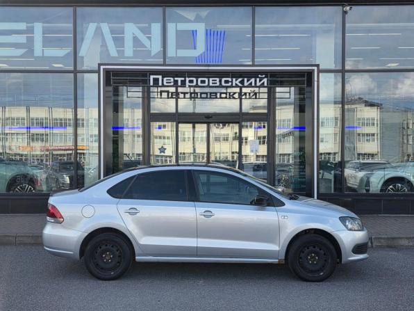 Volkswagen Polo V с пробегом 2014 года, цена 770 000 рублей, 175185 км, седан, Автокод Объявления