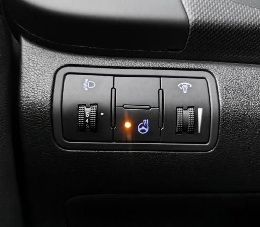 Hyundai Solaris I Рестайлинг с пробегом 2015 года, цена 1 149 000 рублей, 121063 км, хэтчбек, Автокод Объявления