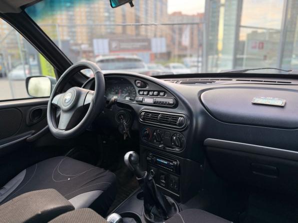 Chevrolet Niva I Рестайлинг с пробегом 2011 года, цена 390 000 рублей, 205000 км, внедорожник, Автокод Объявления