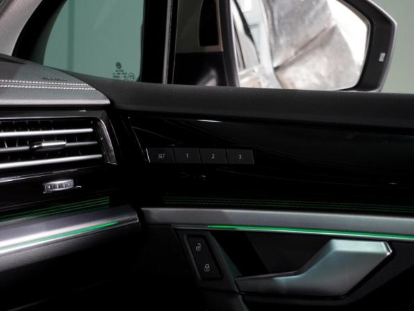 Volkswagen Touareg III с пробегом 2018 года, цена 4 239 000 рублей, 231611 км, внедорожник, Автокод Объявления