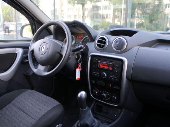 Renault Duster I с пробегом 2013 года, цена 777 000 рублей, 120747 км, внедорожник, Автокод Объявления