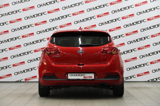 Kia Ceed II с пробегом 2014 года, цена 1 095 950 рублей, 135518 км, хэтчбек, Автокод Объявления
