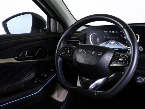 Exeed TXL I Рестайлинг с пробегом 2023 года, цена 2 490 000 рублей, 42681 км, внедорожник, Автокод Объявления
