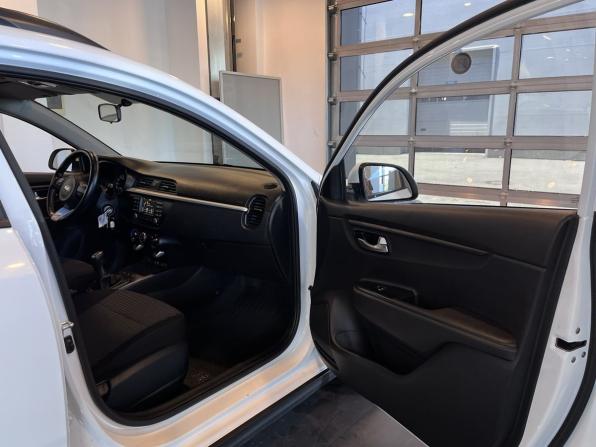 Kia Rio IV с пробегом 2020 года, цена 1 807 000 рублей, 67654 км, хэтчбек, Автокод Объявления