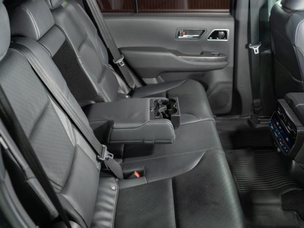 Toyota Land Cruiser 300 Series с пробегом 2021 года, цена 10 790 000 рублей, 55598 км, внедорожник, Автокод Объявления