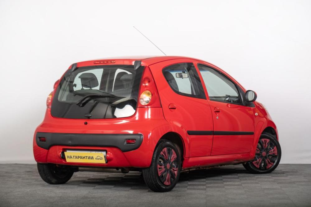 Peugeot 107 I Томск  - изображение 7