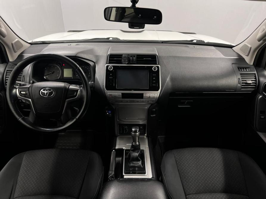 Toyota Land Cruiser Prado 150 Series Рестайлинг 2 Санкт-Петербург  - изображение 8