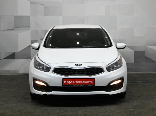 Kia Ceed II Рестайлинг с пробегом 2017 года, цена 1 250 000 рублей, 181934 км, хэтчбек, Автокод Объявления