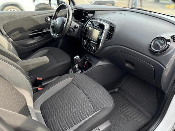 Renault Kaptur I с пробегом 2017 года, цена 1 695 000 рублей, 88960 км, внедорожник, Автокод Объявления