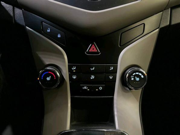 Chevrolet Cruze I с пробегом 2011 года, цена 572 000 рублей, 224862 км, седан, Автокод Объявления