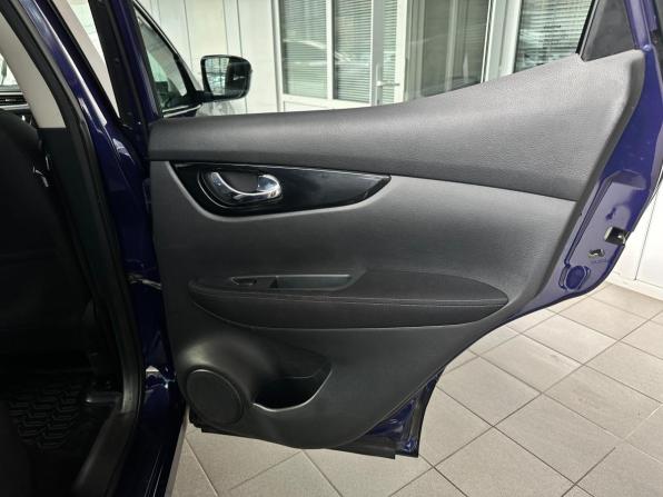 Nissan Qashqai II с пробегом 2017 года, цена 1 820 000 рублей, 93680 км, внедорожник, Автокод Объявления
