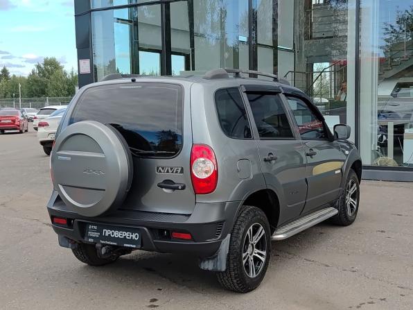 Chevrolet Niva I Рестайлинг с пробегом 2016 года, цена 635 000 рублей, 80311 км, внедорожник, Автокод Объявления