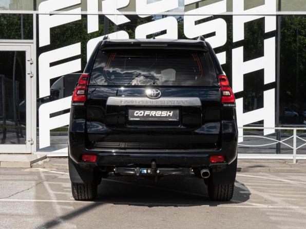 Toyota Land Cruiser Prado 150 Series Рестайлинг 2 с пробегом 2018 года, цена 5 299 000 рублей, 116818 км, внедорожник, Автокод Объявления