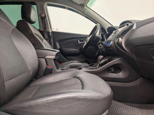 Hyundai ix35 I Рестайлинг с пробегом 2015 года, цена 1 439 000 рублей, 135135 км, внедорожник, Автокод Объявления