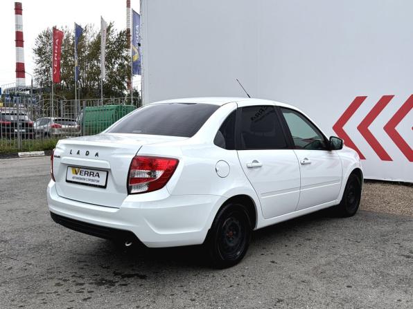 Lada (ВАЗ) Granta I Рестайлинг с пробегом 2023 года, цена 832 000 рублей, 11922 км, седан, Автокод Объявления