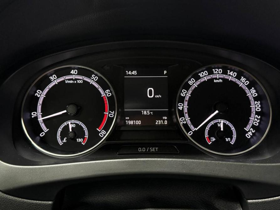 Skoda Rapid I Рестайлинг Красноярск  - изображение 6