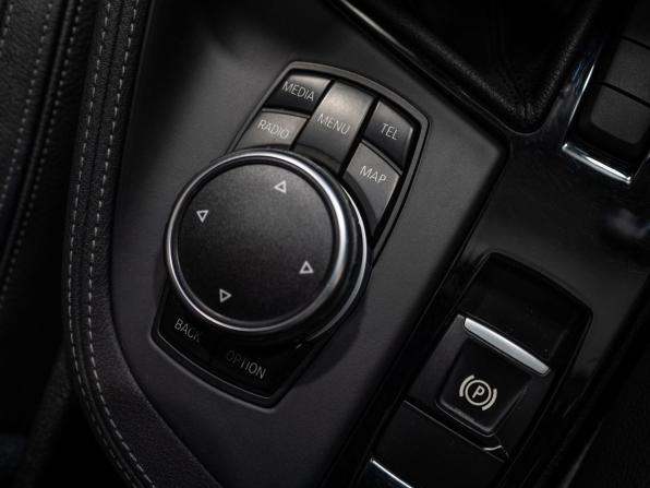 BMW X1 II (F48) с пробегом 2015 года, цена 1 700 500 рублей, 83904 км, внедорожник, Автокод Объявления