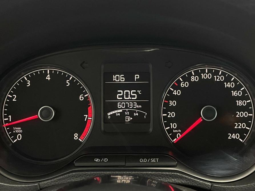 Volkswagen Polo V Рестайлинг Красноярск  - изображение 7