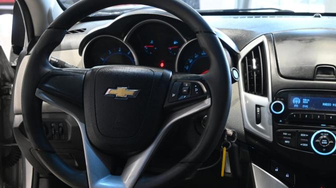 Chevrolet Cruze I Рестайлинг с пробегом 2013 года, цена 455 000 рублей, 285000 км, седан, Автокод Объявления