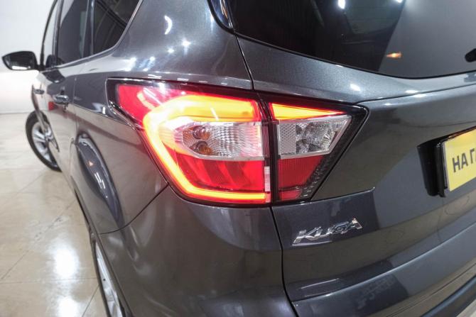 Ford Kuga II Рестайлинг с пробегом 2018 года, цена 1 749 000 рублей, 98600 км, внедорожник, Автокод Объявления