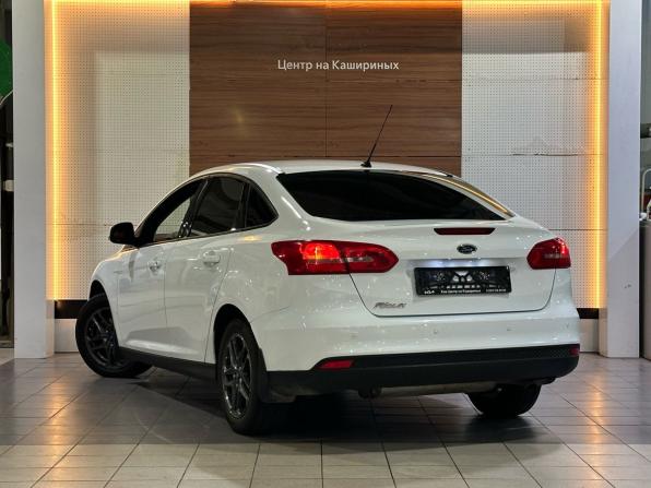 Ford Focus III Рестайлинг с пробегом 2015 года, цена 959 900 рублей, 144523 км, седан, Автокод Объявления