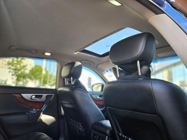 Infiniti QX70 с пробегом 2014 года, цена 2 100 000 рублей, 146500 км, внедорожник, Автокод Объявления