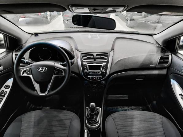 Hyundai Solaris I Рестайлинг с пробегом 2015 года, цена 480 000 рублей, 183394 км, седан, Автокод Объявления