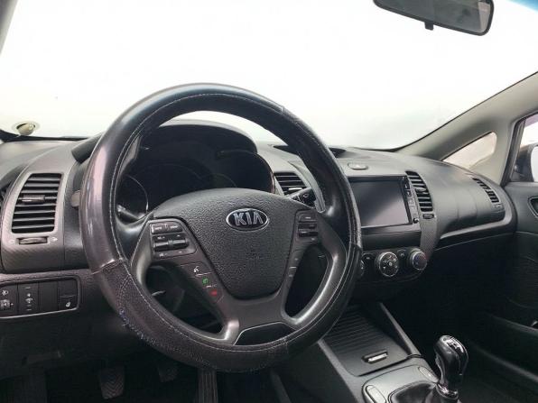 Kia Cerato III с пробегом 2015 года, цена 899 000 рублей, 184565 км, седан, Автокод Объявления