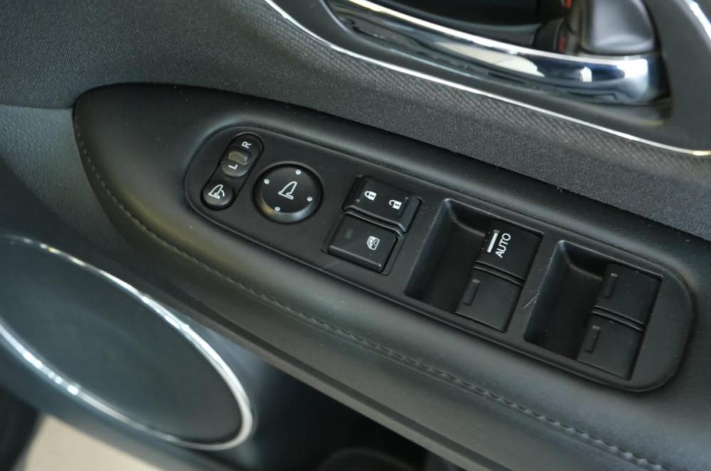 Honda Vezel I Рестайлинг Омск  - изображение 9