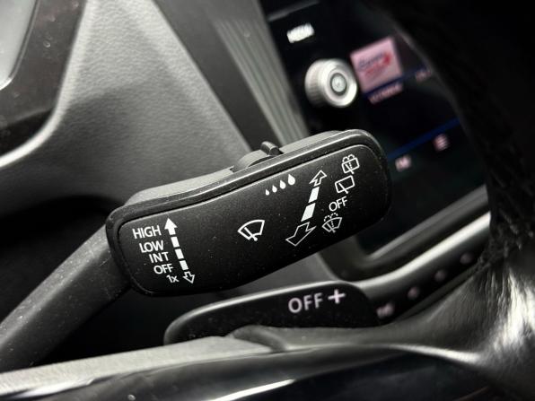 Volkswagen Tiguan II с пробегом 2017 года, цена 2 199 000 рублей, 139440 км, внедорожник, Автокод Объявления