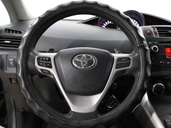 Toyota Verso I Рестайлинг с пробегом 2013 года, цена 1 010 000 рублей, 262652 км, компактвэн, Автокод Объявления
