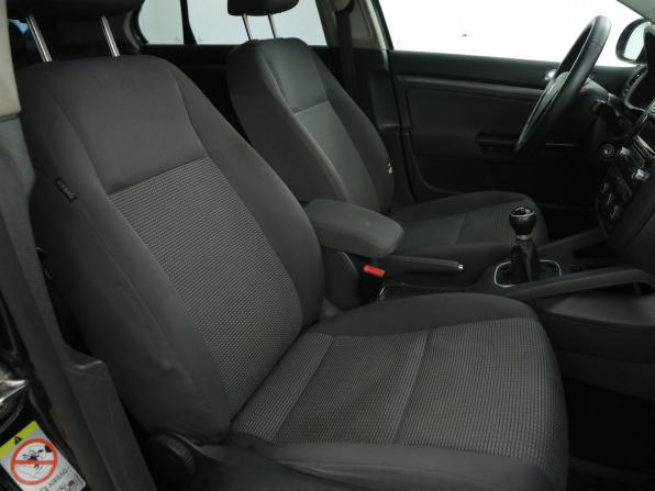 Volkswagen Jetta V с пробегом 2008 года, цена 445 000 рублей, 210700 км, седан, Автокод Объявления