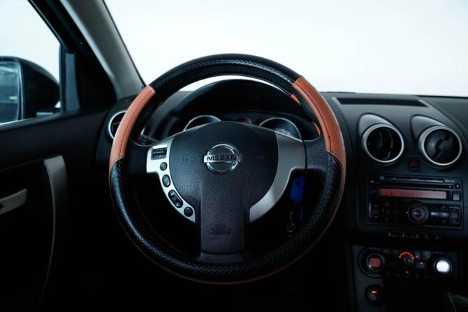 Nissan Qashqai I с пробегом 2009 года, цена 597 000 рублей, 319443 км, внедорожник, Автокод Объявления