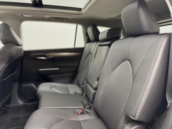 Toyota Highlander IV (XU70) с пробегом 2026 года, цена 5 950 000 рублей, 22 км, внедорожник, Автокод Объявления