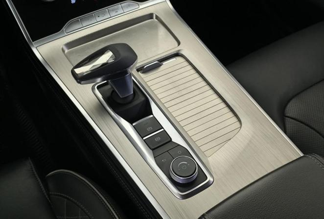 Exeed VX I с пробегом 2021 года, цена 2 650 000 рублей, 61374 км, внедорожник, Автокод Объявления
