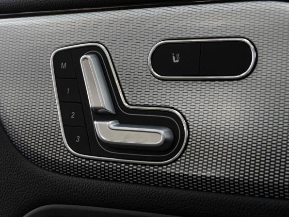 Mercedes-Benz B-Класс III (W247) с пробегом 2019 года, цена 2 319 000 рублей, 81376 км, хэтчбек, Автокод Объявления