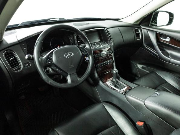 Infiniti QX50 I Рестайлинг с пробегом 2016 года, цена 1 854 700 рублей, 138227 км, внедорожник, Автокод Объявления