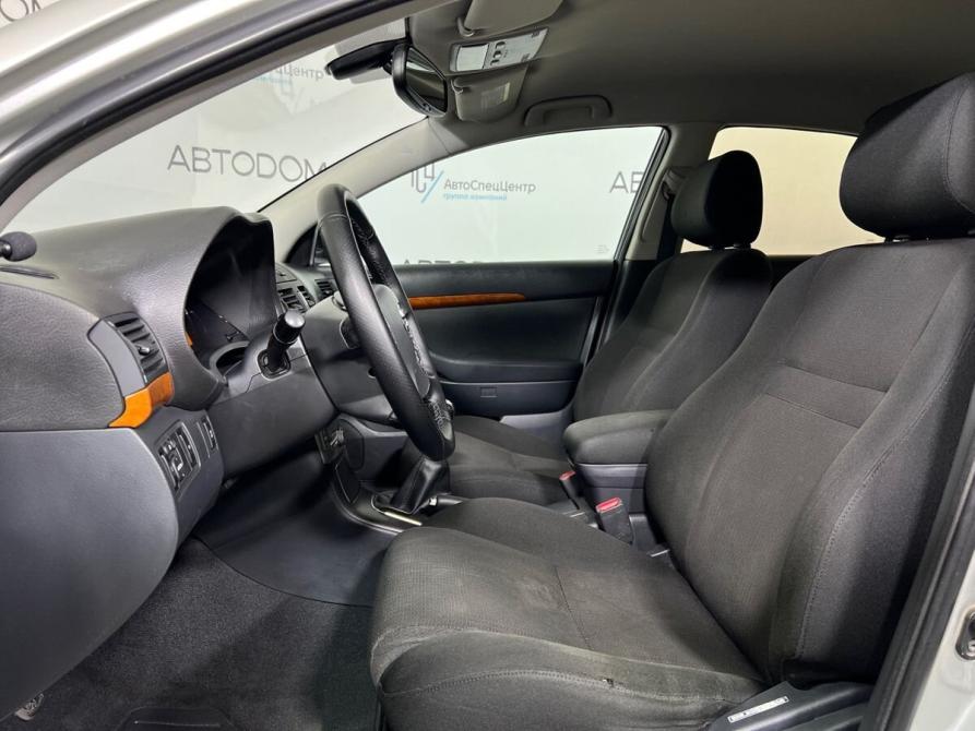 Toyota Avensis II Рестайлинг Москва  - изображение 8