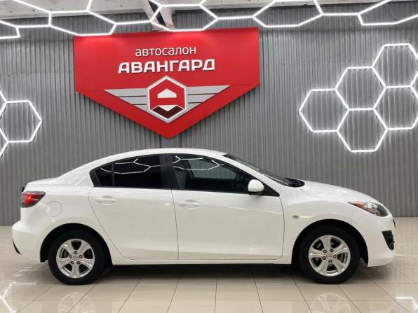 Mazda 3 II (BL) с пробегом 2010 года, цена 769 000 рублей, 144500 км, седан, Автокод Объявления